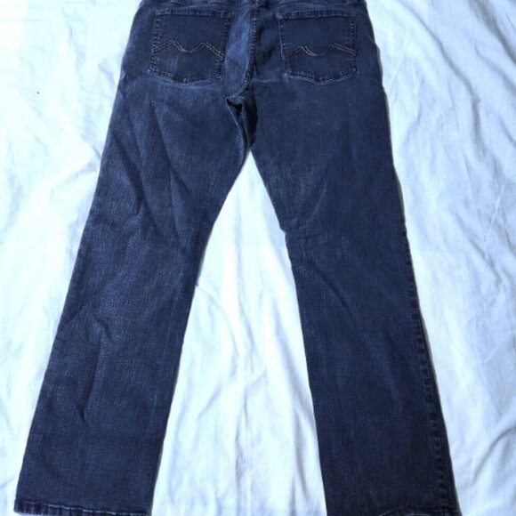 Urban Star Jeans Mens 40 x 33 Relaxed Straight Leg Denim Light Stretch - Picture 3 of 9
